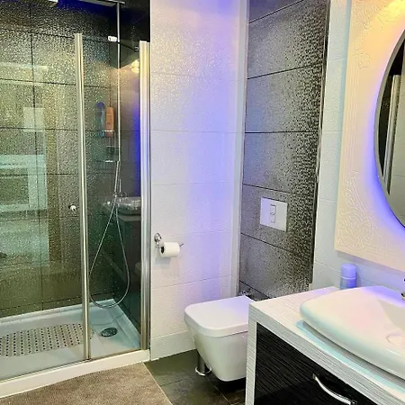 Apartment Azura Park